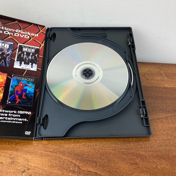 Spider-Man 2 Widescreen Presentation Special Edition Tobey Maguire DVD Movie - Picture 7 of 8